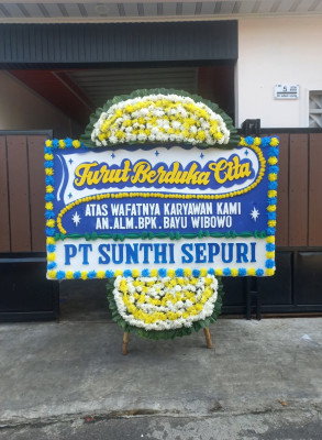 Papan Bunga Duka di Klandasan Ulu